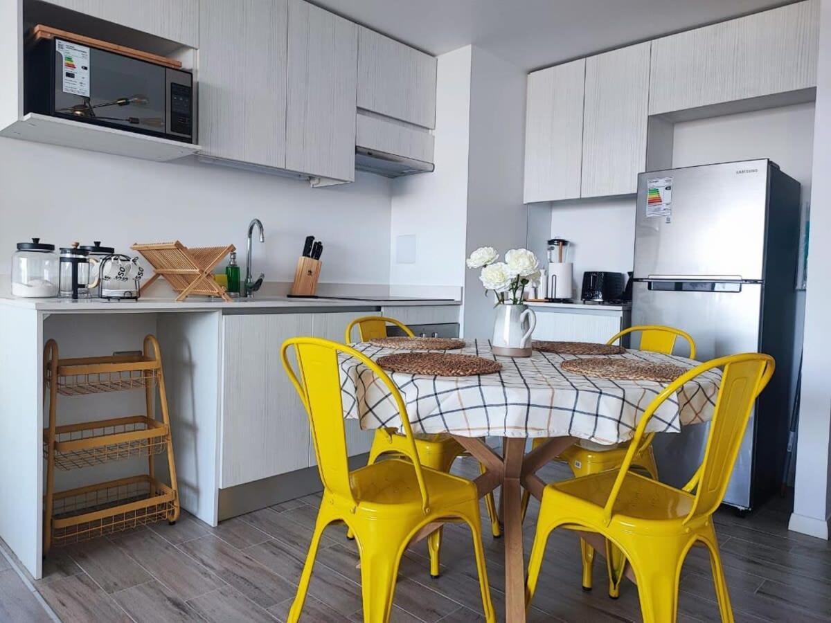 Apartment Hom I Encantador Depto 2d2b Con Estacionamiento Vista Al Mar 1010 *